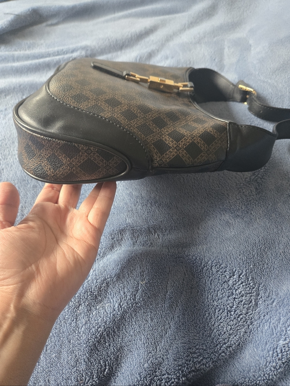 Club Rochelier Shoulder Bag - Picture 11 of 12